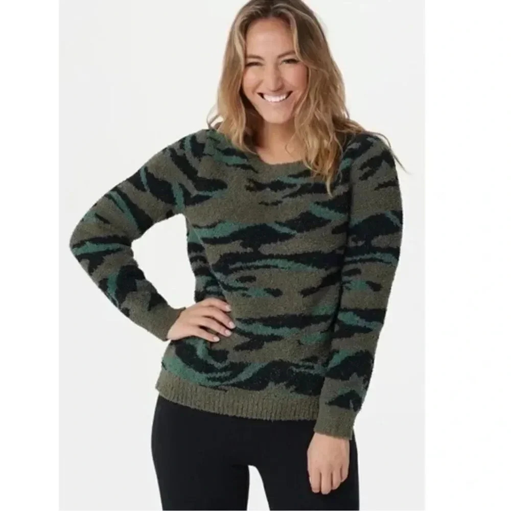 Barefoot Dreams Women's Green Camouflage Crewneck Sweater